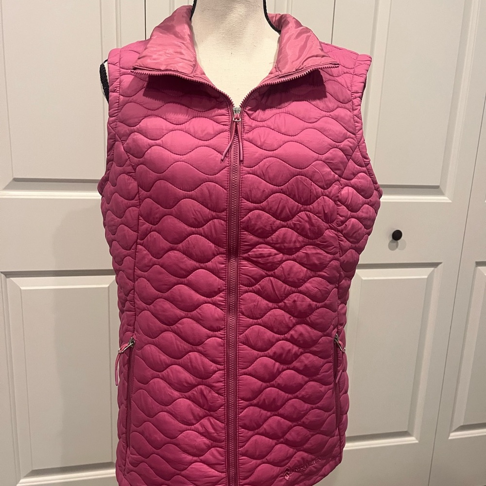 Free Country Women's Pink Quilted Vest